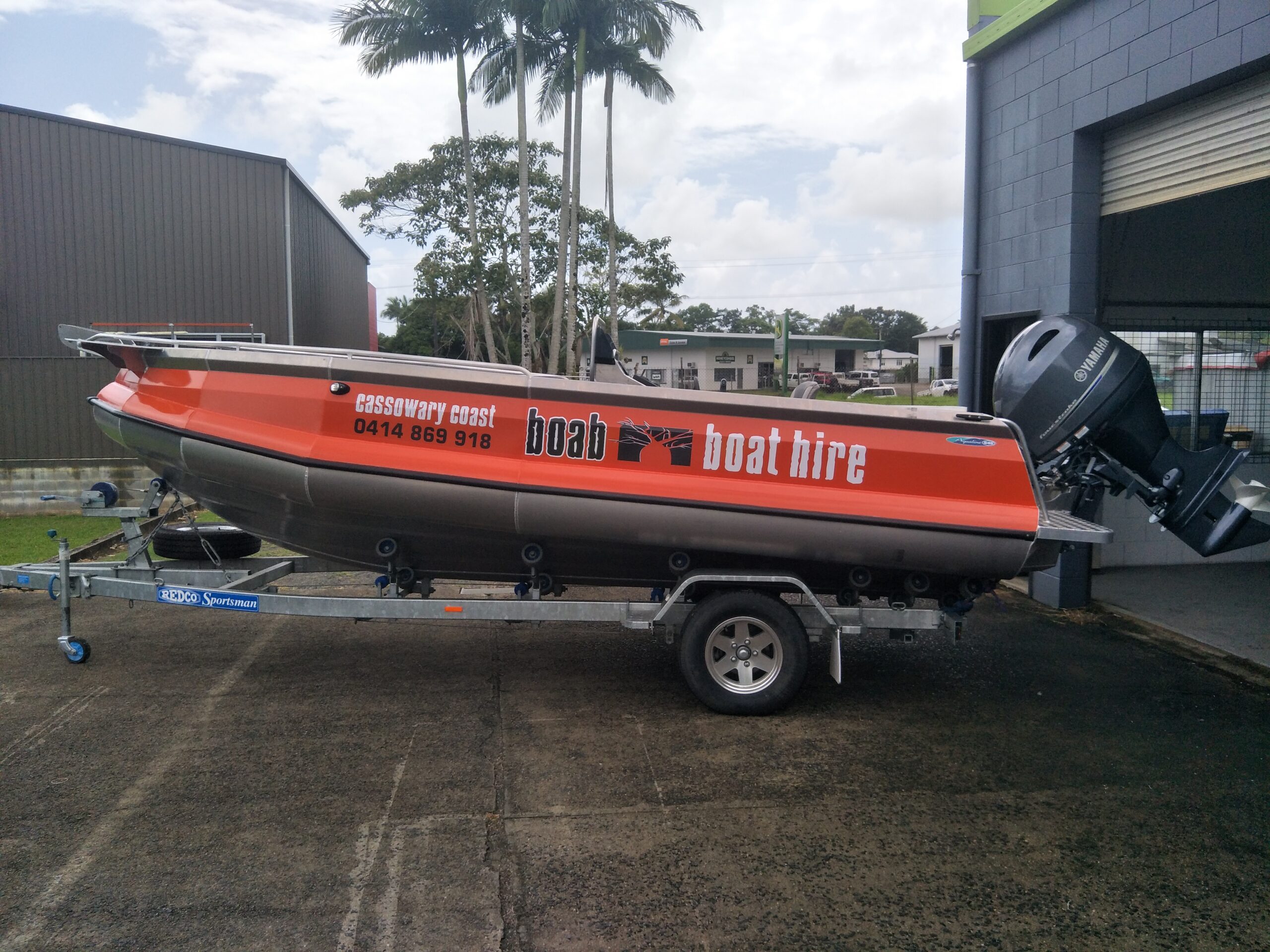 boat lettering design